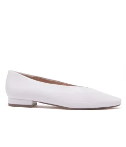 Chelsea Crew White Leather Slick Flats