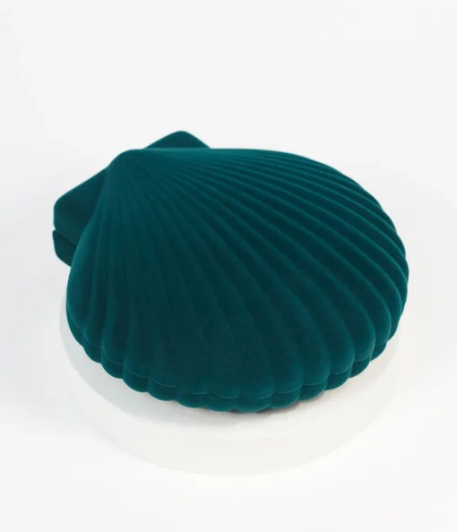 Green Velvet Seashell Venus Jewelry Box