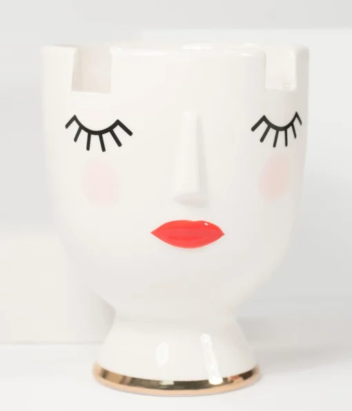 Lady Hold All Planter