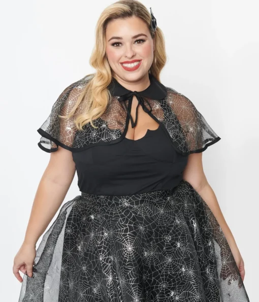 Magnolia Place Plus Size Black Spiderweb Capelet