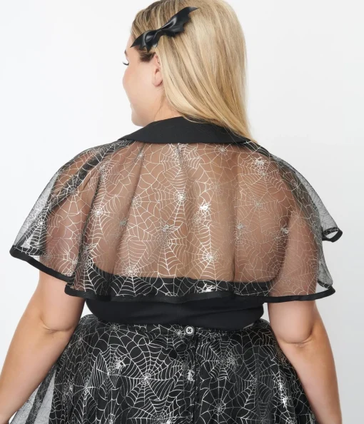 Magnolia Place Plus Size Black Spiderweb Capelet