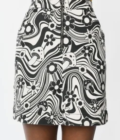 Retrolicious Black & White Groovy Penny Mini Skirt