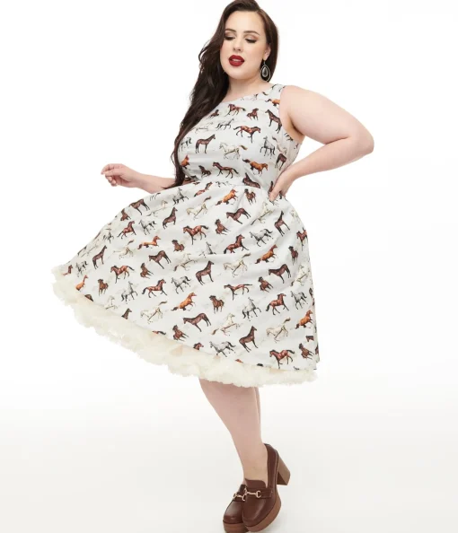 Retrolicious Plus Size 1950s White & Brown Horse Print Cotton Swing Dress