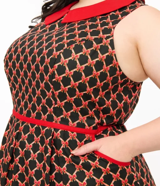 Retrolicious Plus Size 1950s Black & Red Bow Cotton Fit & Flare Dress