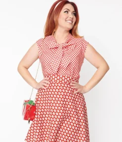 Retrolicious Red Gingham Bow Top