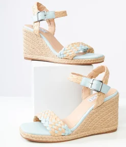 1970s Aqua Getty Wedge Sandals