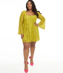 1960s Chartreuse Lace & Hot Pink Bow Priscilla Mini Dress