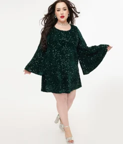 Smak Parlour Plus Size 1960s Green Sequin Downtown Scene Mini Dress