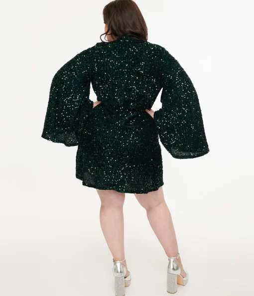 Smak Parlour Plus Size 1960s Green Sequin Downtown Scene Mini Dress