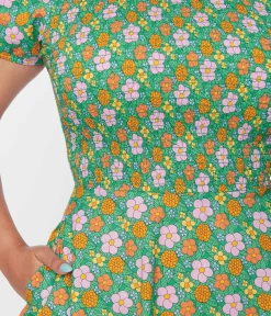 Smak Parlour 1960s Green Floral Smocked Fit & Flare Dress