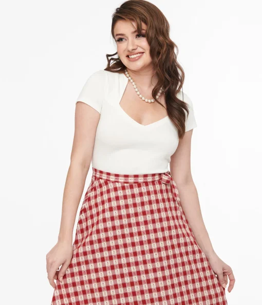 Steady 1950s White Short Sleeve Knit Sophia Top