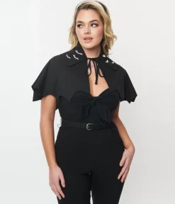 Unique Vintage Black & White Bat Scalloped Capelette