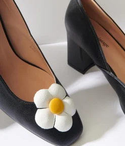 Unique Vintage Black Daisy Pumps