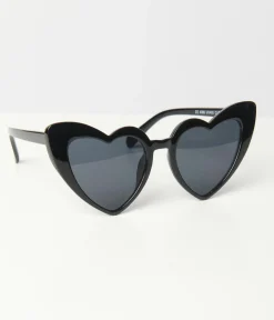 Unique Vintage Black Heart Sunglasses