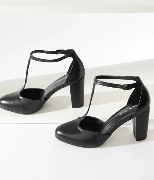 Unique Vintage Black Leatherette T-Strap Astaire Pumps