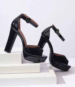 Unique Vintage Black Patent Leatherette Platform Sandals