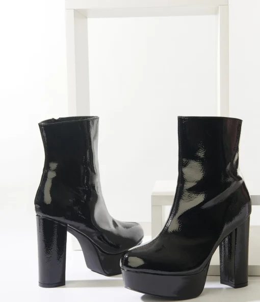 Unique Vintage Black Platform Heel Ankle Boots