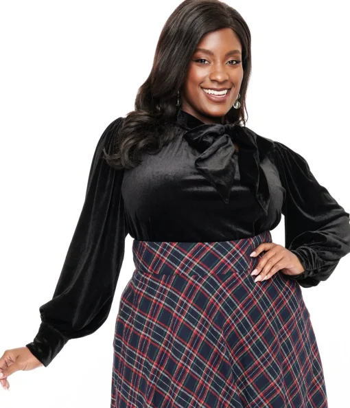 Unique Vintage Plus Size 1940s Black Velvet Long Sleeve Bow Blouse