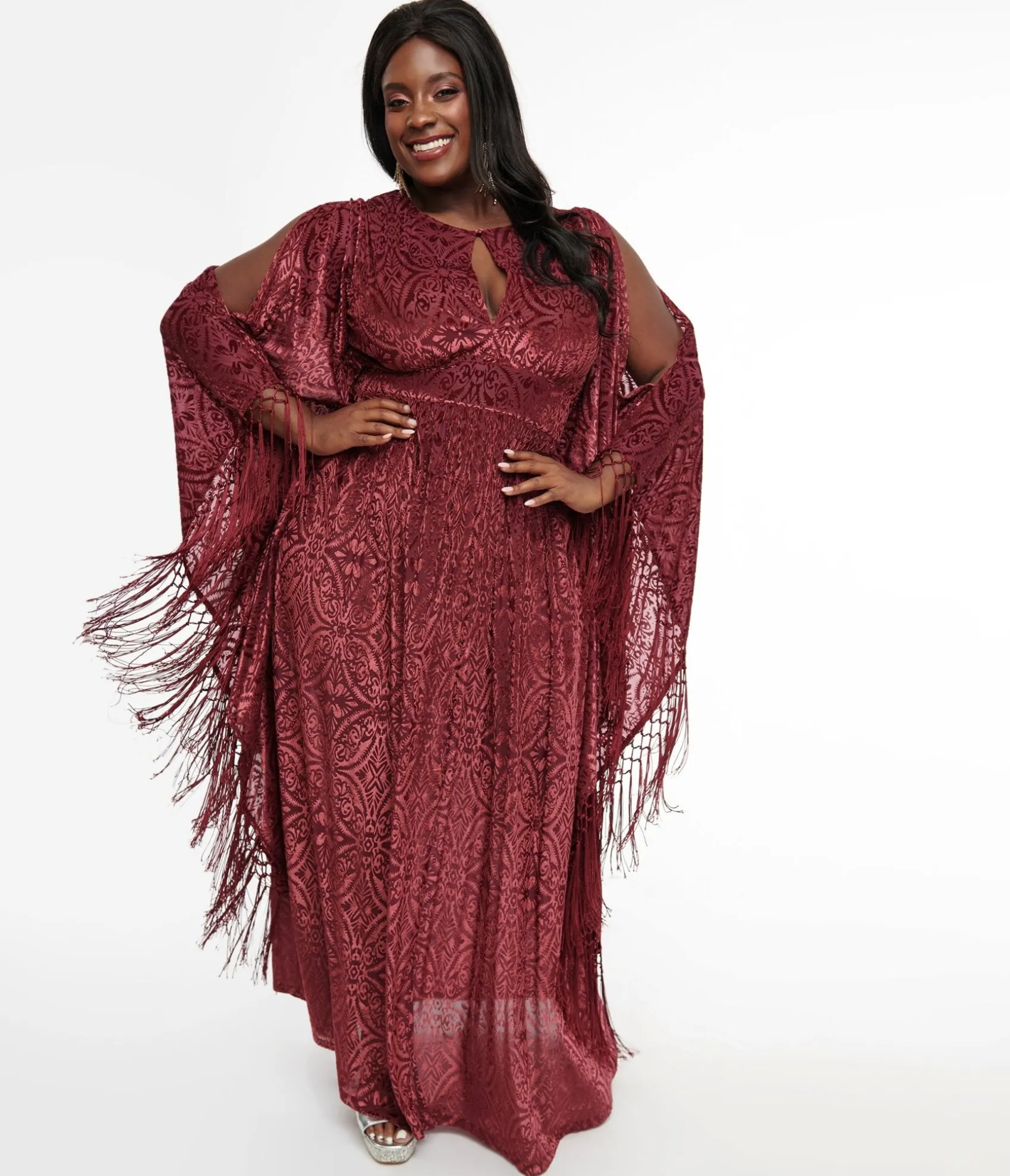 Unique Vintage Plus Size 1960s Burgundy Velvet Burnout Caftan