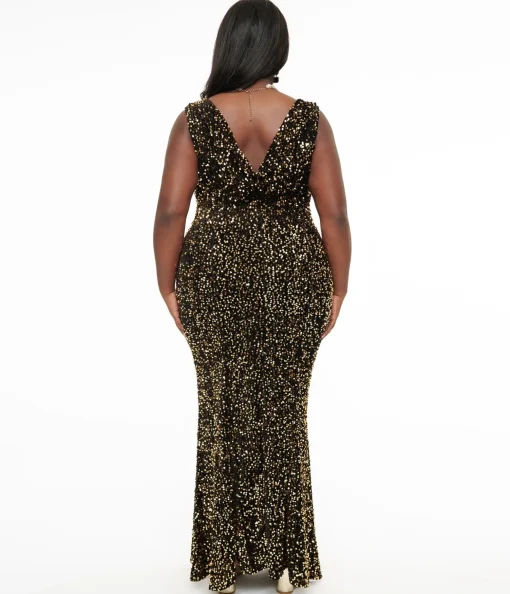 Unique Vintage Plus Size 1930s Gold Sequin Goldwyn Gown