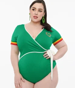 Unique Vintage Plus Size 1970s Green & Rainbow Heart Surplice Bodysuit