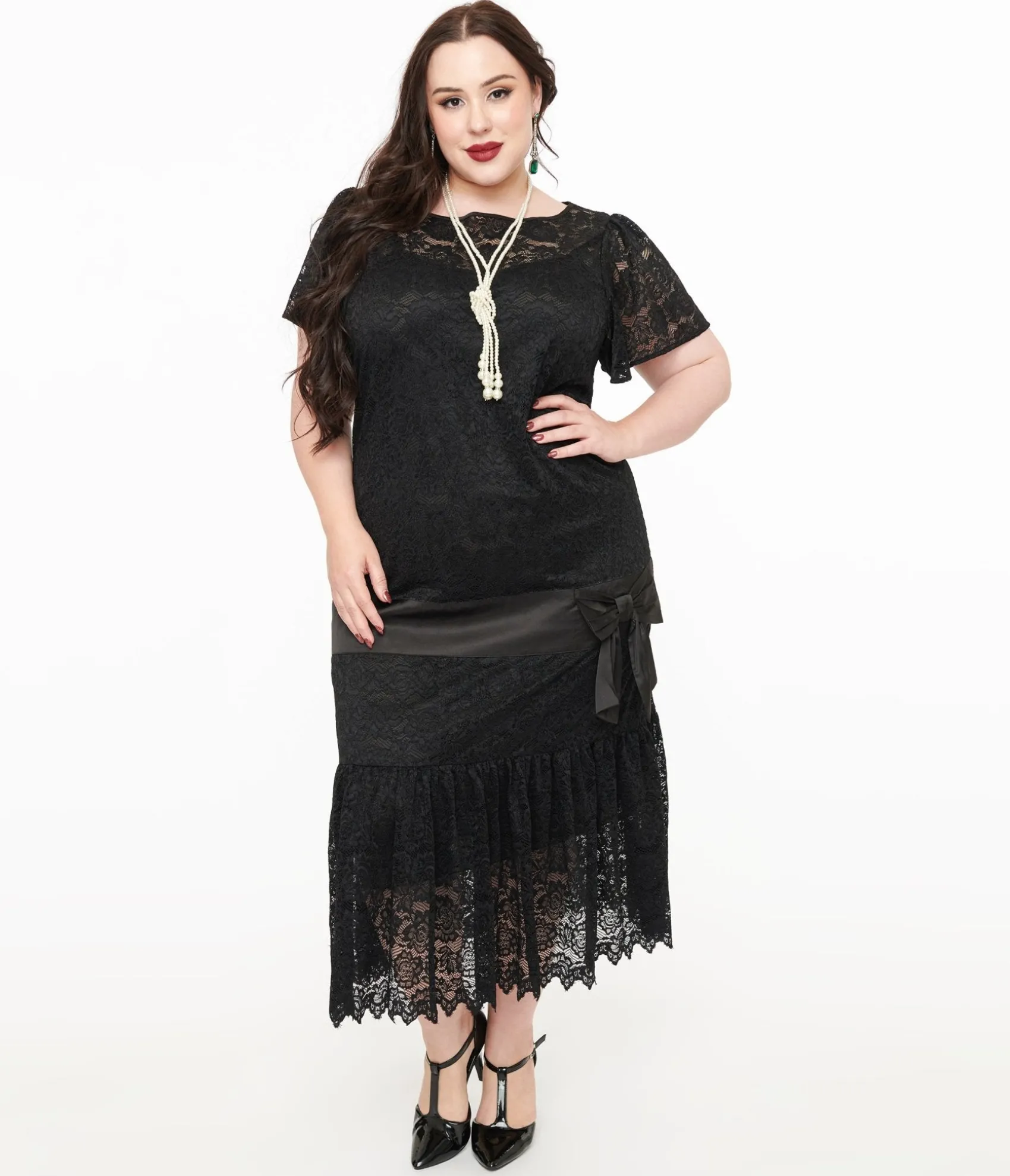 Unique Vintage Plus Size 1920s Black Floral Lace & Bow Flapper Dress