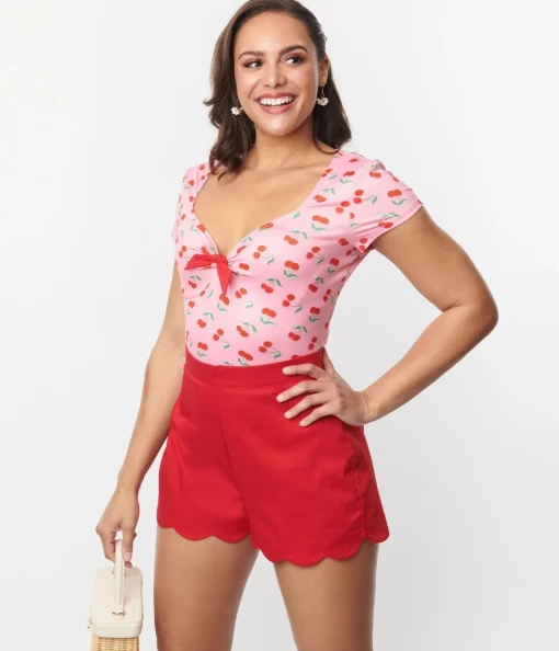 Unique Vintage Red Scallop Shorts