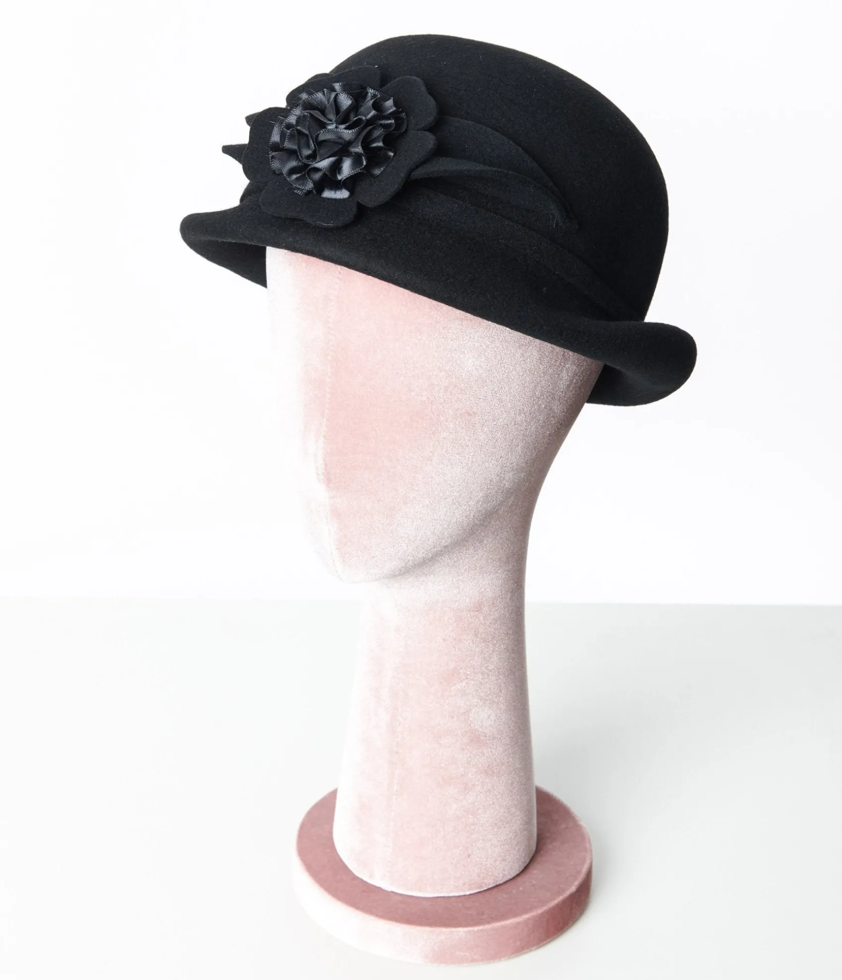 Unique Vintage 1920s Black Floral Cloche Hat
