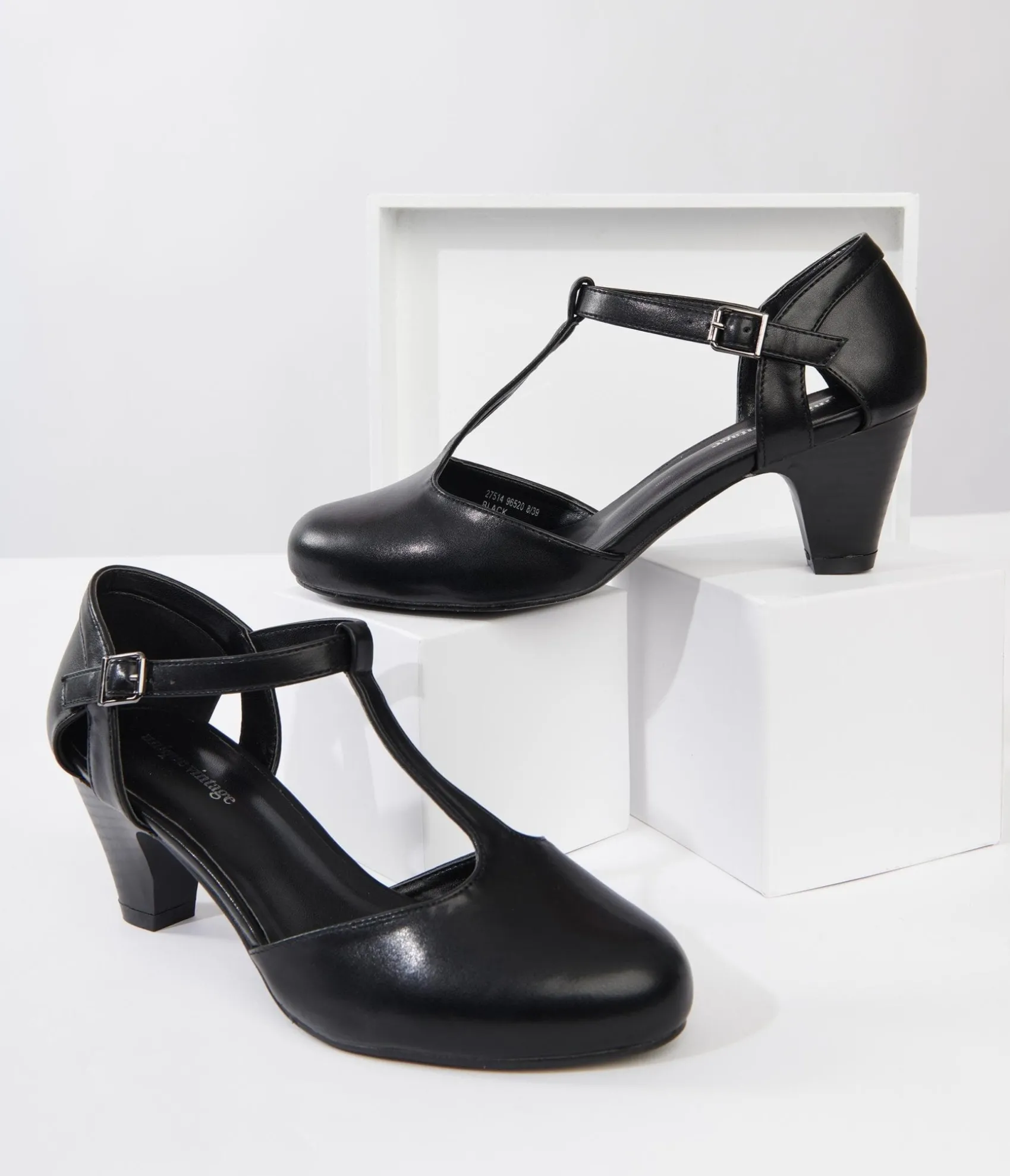 Unique Vintage 1920s Black Leatherette Closed Toe T-Strap Roxy Pumps