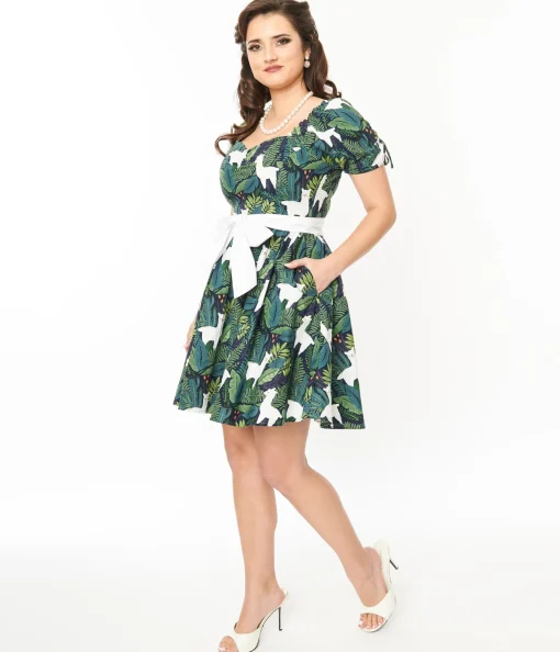 Unique Vintage 1950s Green Leaf & Llama Print Cotton Dakota Flare Dress