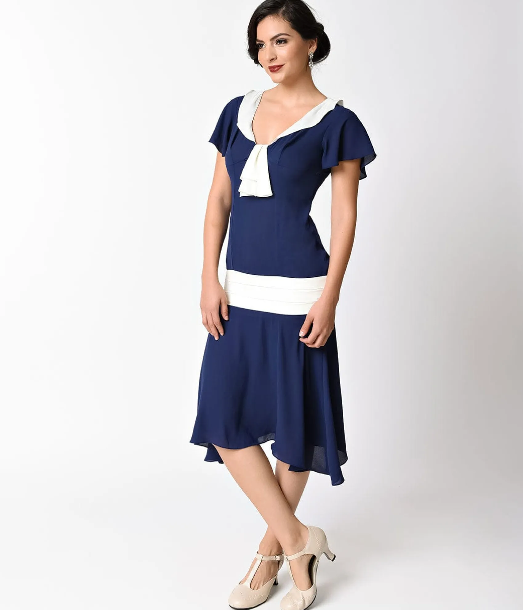 Unique Vintage 1920s Navy Blue & Ivory Wilshire Flapper Day Dress