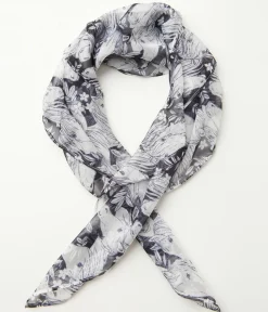 Unique Vintage Wild Horses Print Hair Scarf